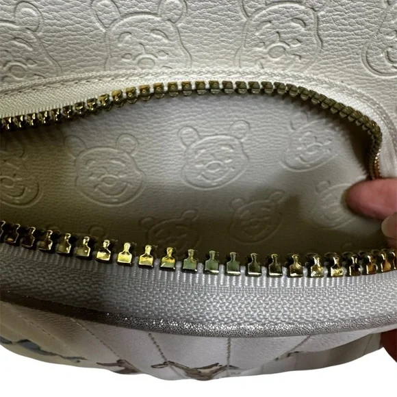 Primark Disney Winnie the Pooh Backpack Adjustable Straps Embossed Pooh NWT - Picture 15 of 15